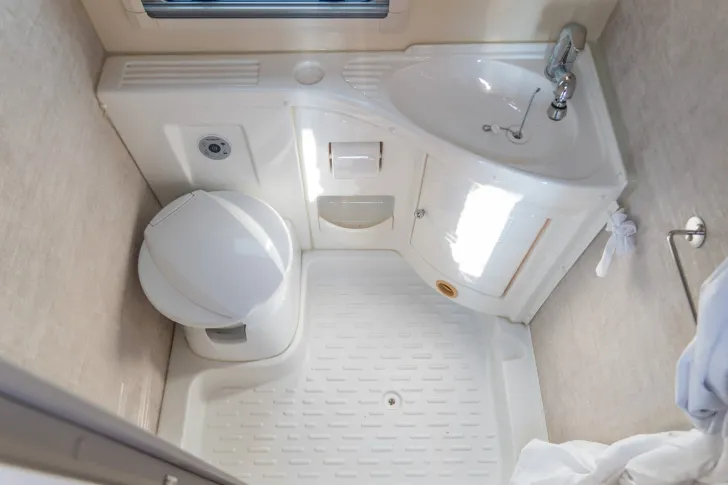 Fahrzeugbild Ahorn Camp Camp A 595 *Solar*SAT*TV*Markise*RFK*ISOFIX* #17