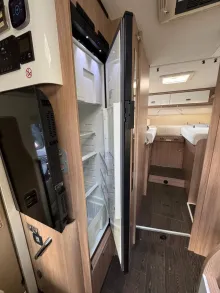 Fahrzeugbild Laika Kosmo 909-Aut-Solar-Luftfeder.-Backofen-Ahk #25