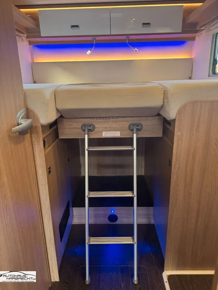 Fahrzeugbild Laika Kosmo 909-Aut-Solar-Luftfeder.-Backofen-Ahk #36