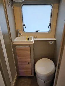 Fahrzeugbild Ahorn Camp Canada AD RENAULT Master Diesel Euro 6, #11