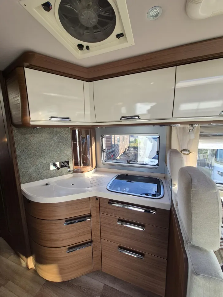 Fahrzeugbild Niesmann + Bischoff Flair 880 LE #10