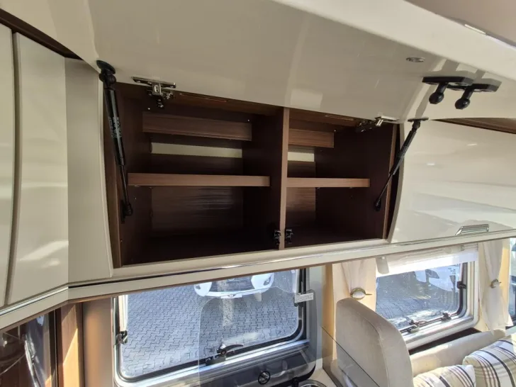 Fahrzeugbild Niesmann + Bischoff Flair 880 LE #16