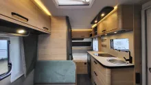Sicht vorne-hinten Weinsberg CaraOne 420 QD 3 x Pakete Auf. 1350 kg