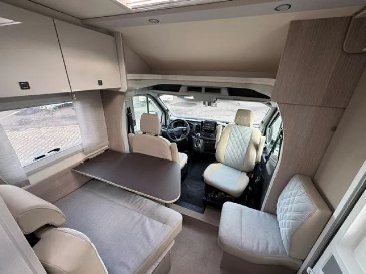Fahrzeugbild Bürstner Lineo T 690 G 155 PS - Automatik - 15.000 km #13