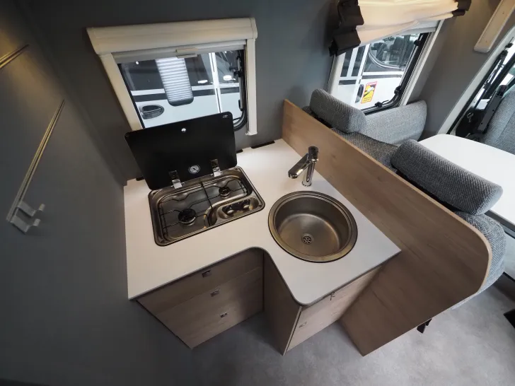 Fahrzeugbild Dethleffs Just Camp T 7052 DBM, SAT/TV, Abverkauf ! #9