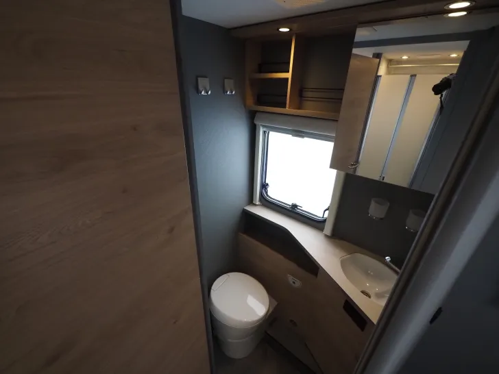 Fahrzeugbild Dethleffs Just Camp T 7052 DBM, SAT/TV, Abverkauf ! #13