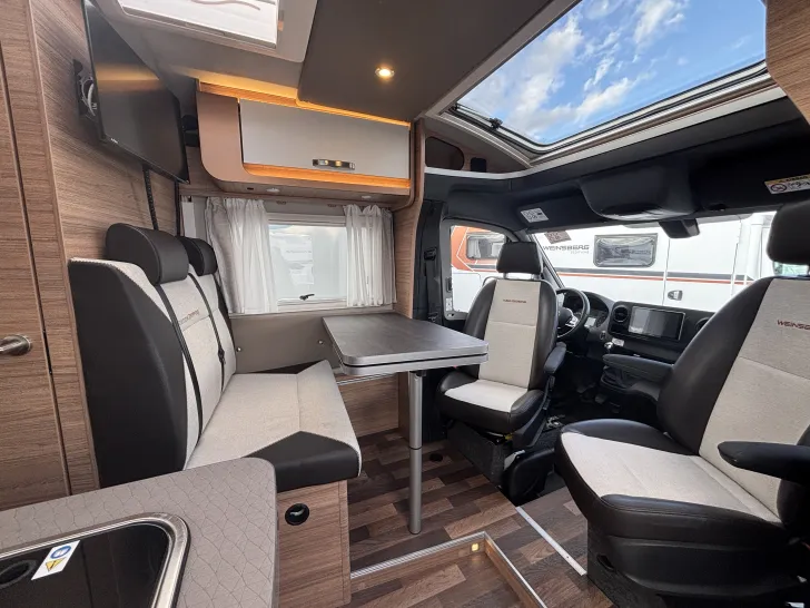 Fahrzeugbild Weinsberg CaraCompact EDITION PEPPER 640 MEG el. Stufe, Premiumtür #4
