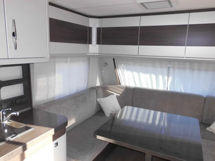 Fahrzeugbild Hobby Prestige 720 KWFU 2027 mit EXTRAS +++ #13