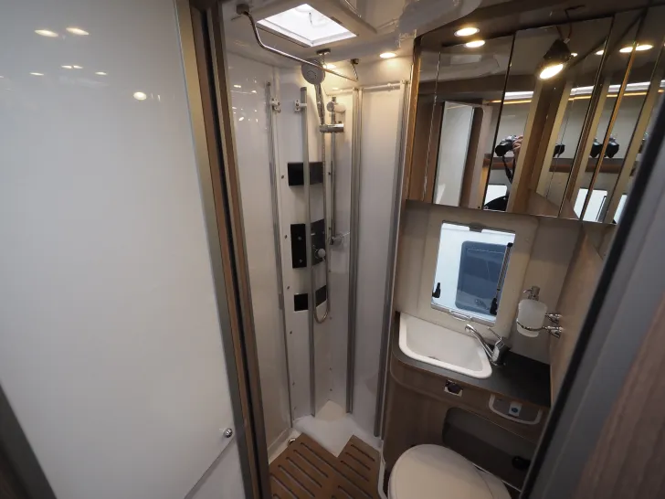 Fahrzeugbild Laika ECOVIP H 3109, Mietflotten-Verkaufsaktion ! #13
