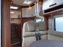 Fahrzeugbild Carthago chic e-line I 50 LE DA aus Vermietflotte #11