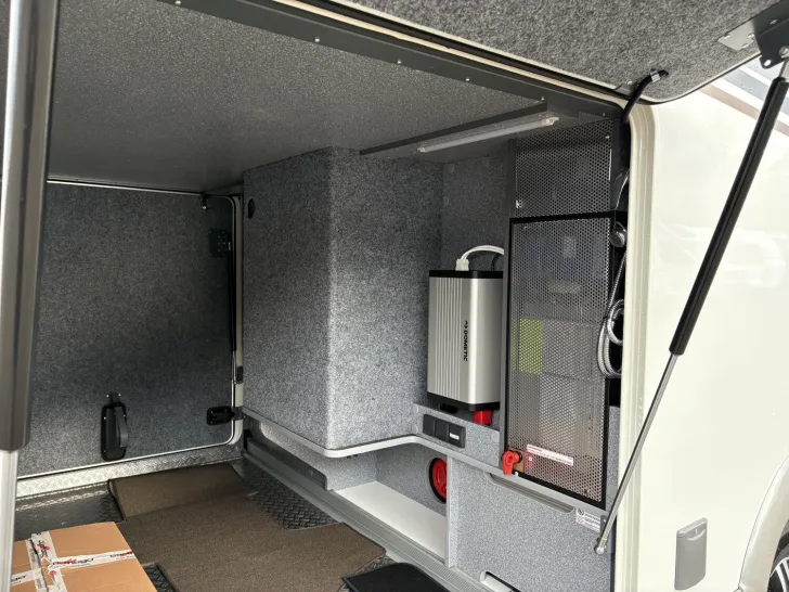 Fahrzeugbild Carthago chic e-line I 50 LE aus Vermietflotte #21