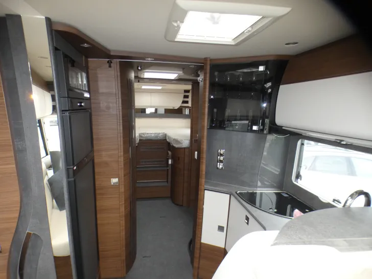 Fahrzeugbild Carthago chic c-line I 5.9 XL LE #24