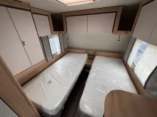 Fahrzeugbild Knaus Sport 460 EU *Glattblech*Rollbett* #12
