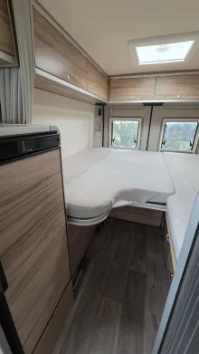 Fahrzeugbild Hymer Camper Van Yellowstone Lifepo Dieselheizung Solar #9