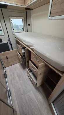 Fahrzeugbild Hymer Camper Van Yellowstone Lifepo Dieselheizung Solar #10