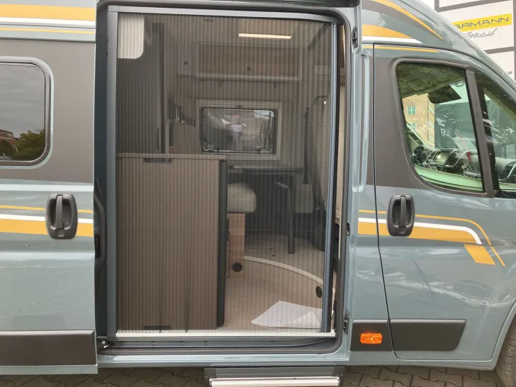 Fahrzeugbild Bürstner B66 640 C MARKISE+KAMERA+AUTOMATIK #12