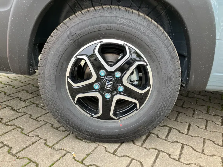 Fahrzeugbild Bürstner B66 640 C MARKISE+KAMERA+AUTOMATIK #28
