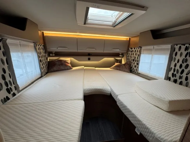 Fahrzeugbild Knaus VAN WAVE 640 MEG VANSATION 177 PS Automatik - 15.000 Km #9
