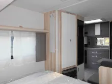 Fahrzeugbild Hobby De Luxe 460 SFf 2027 AUTARK-PAKET uvm. +++ #11
