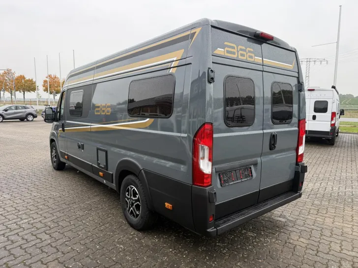Fahrzeugbild Bürstner B66 C 640 #5