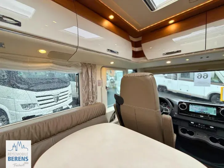 Fahrzeugbild Carthago chic c-line I 4.9 LE Mercedes #9