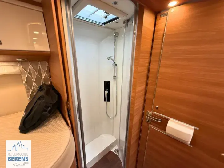 Fahrzeugbild Carthago chic c-line I 4.9 LE Mercedes #28