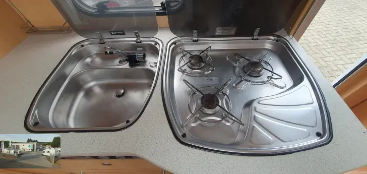 Fahrzeugbild Dethleffs Camper 540 SK Nr. 102 -Etagenb., franz. Bett #14