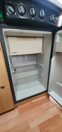 Fahrzeugbild Dethleffs Camper 540 SK Nr. 102 -Etagenb., franz. Bett #15