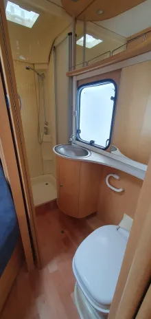 Fahrzeugbild Dethleffs Camper 540 SK Nr. 102 -Etagenb., franz. Bett #22