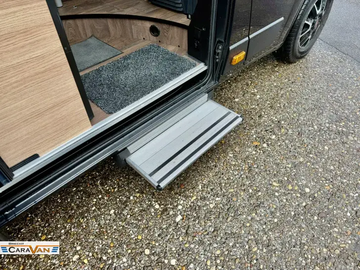 Fahrzeugbild Sunlight Camper Van Cliff 640 Adventure Edition RT #12