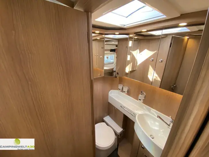 Fahrzeugbild Malibu I 490 RB-LE*MB*SAT*HUBST.*MAXXFAN*1.HAND* #16