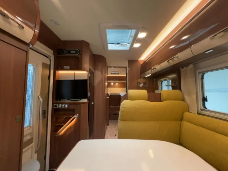 Fahrzeugbild LMC Cruiser T 732 G Comfort / Einzelbetten / Garage #11