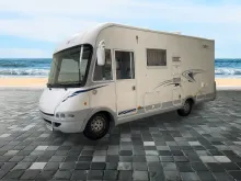 Fahrzeugbild Frankia Holiday Class I 680 / Hubbett / 2x Klima #3