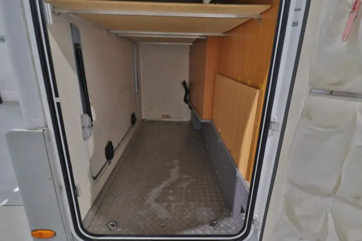 Fahrzeugbild Frankia Holiday Class I 680 / Hubbett / 2x Klima #7