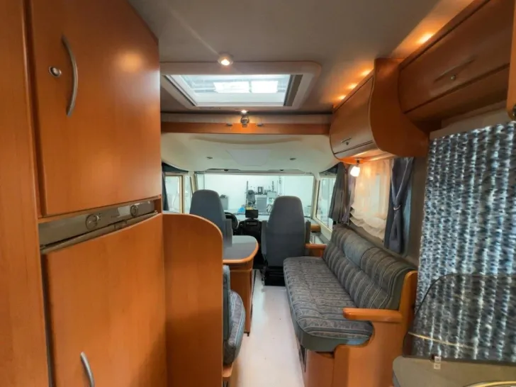 Fahrzeugbild Frankia Holiday Class I 680 / Hubbett / 2x Klima #10