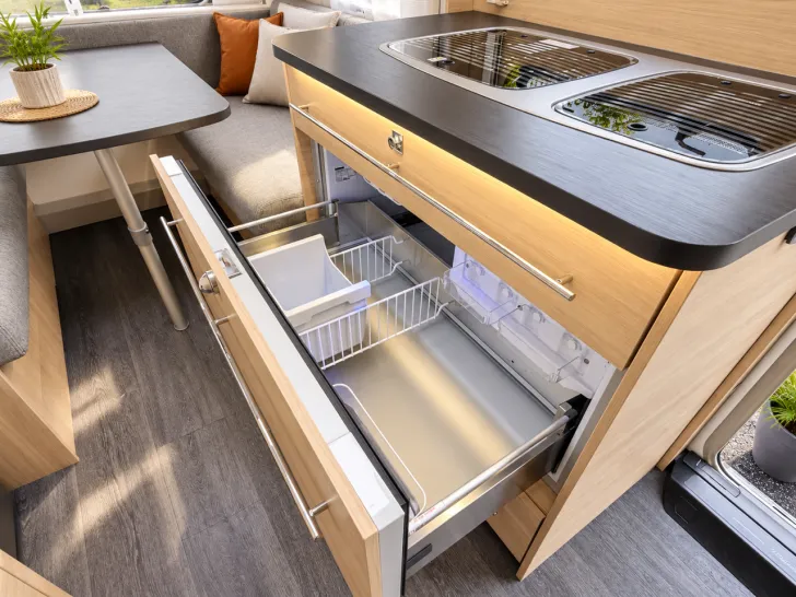 Fahrzeugbild Sterckeman Easy 380CE 1.300 kg, Etagenbetten hinten #15