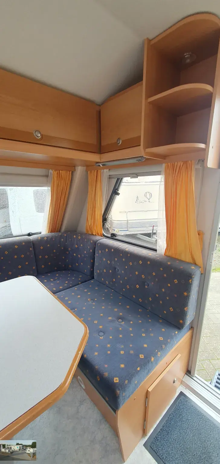 Fahrzeugbild Kip Grey Line 53 TDB Spezial Nr. 101 - Autark, franz. Bett #9