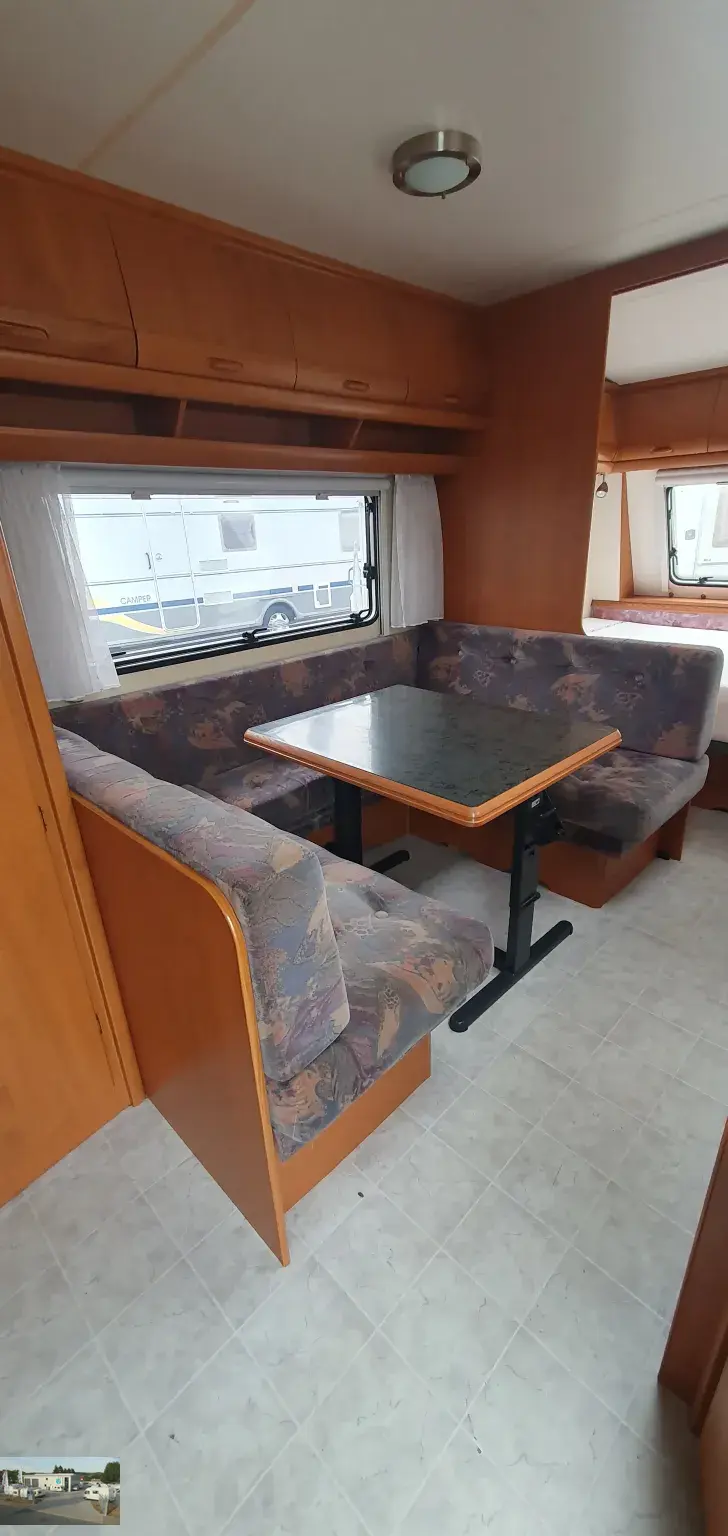 Fahrzeugbild Hobby Excellent 550 TKM Nr. 104 - Etagenb., Doppelbett #11