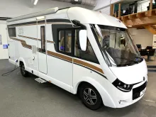 Fahrzeugbild Malibu I 440 LE #2