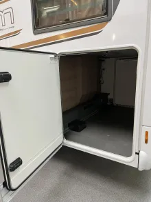 Fahrzeugbild Malibu I 440 LE #6