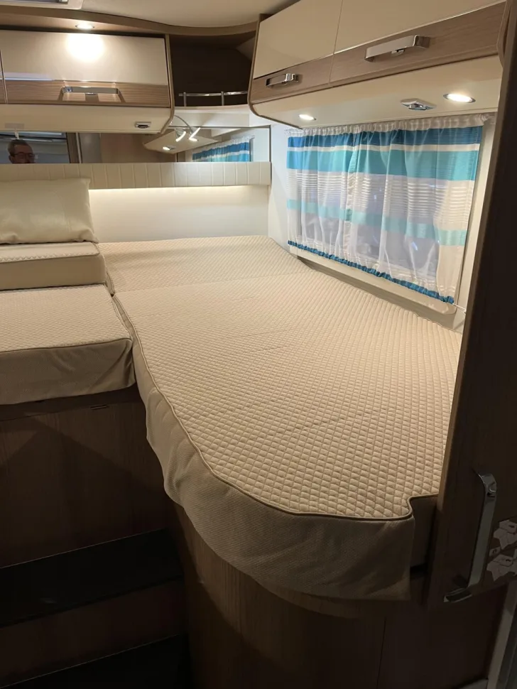 Fahrzeugbild Malibu I 440 LE #15