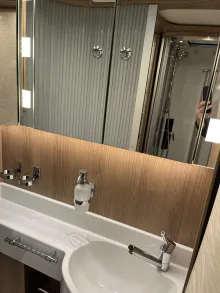 Fahrzeugbild Malibu I 440 LE #17