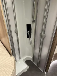 Fahrzeugbild Malibu I 440 LE #18