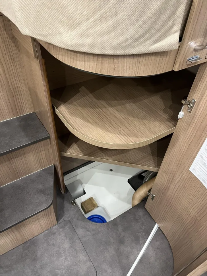 Fahrzeugbild Malibu I 440 LE #20