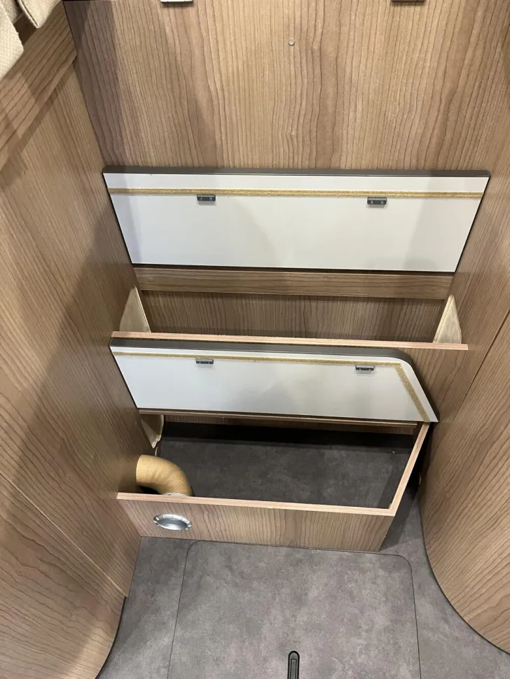 Fahrzeugbild Malibu I 440 LE #22