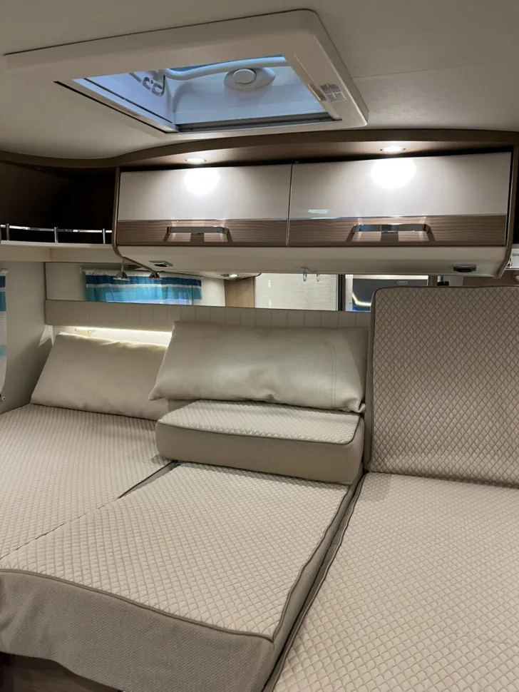 Fahrzeugbild Malibu I 440 LE #23