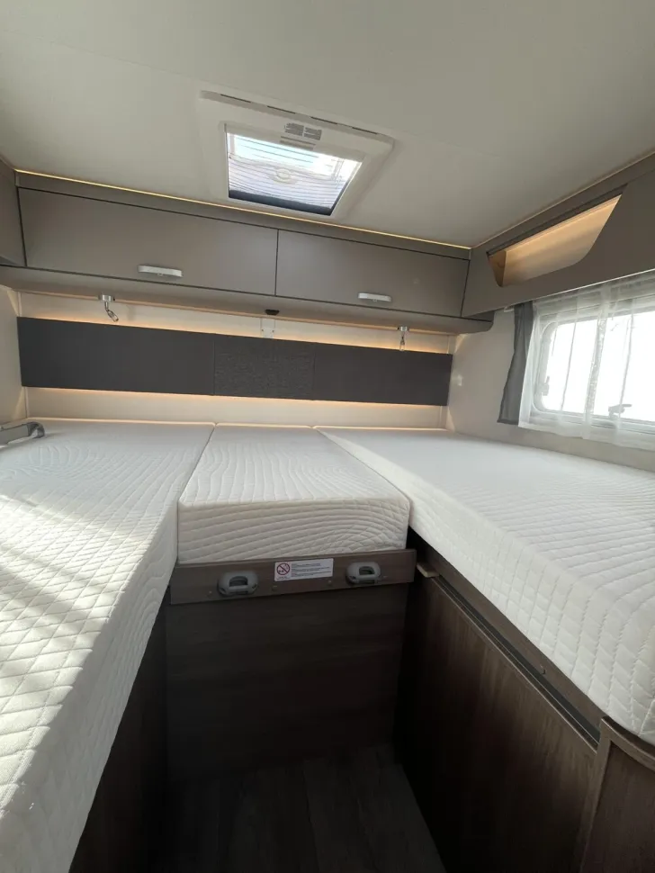 Fahrzeugbild Carado T 328 #9