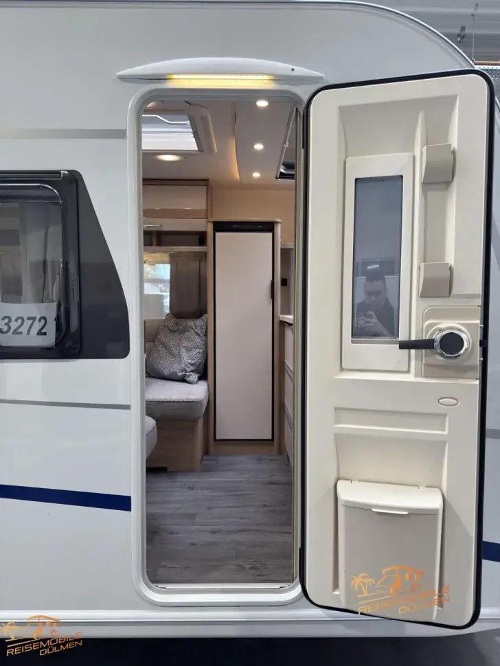 Fahrzeugbild LMC Vivo 580 D Exclusiv Moover Markise #10