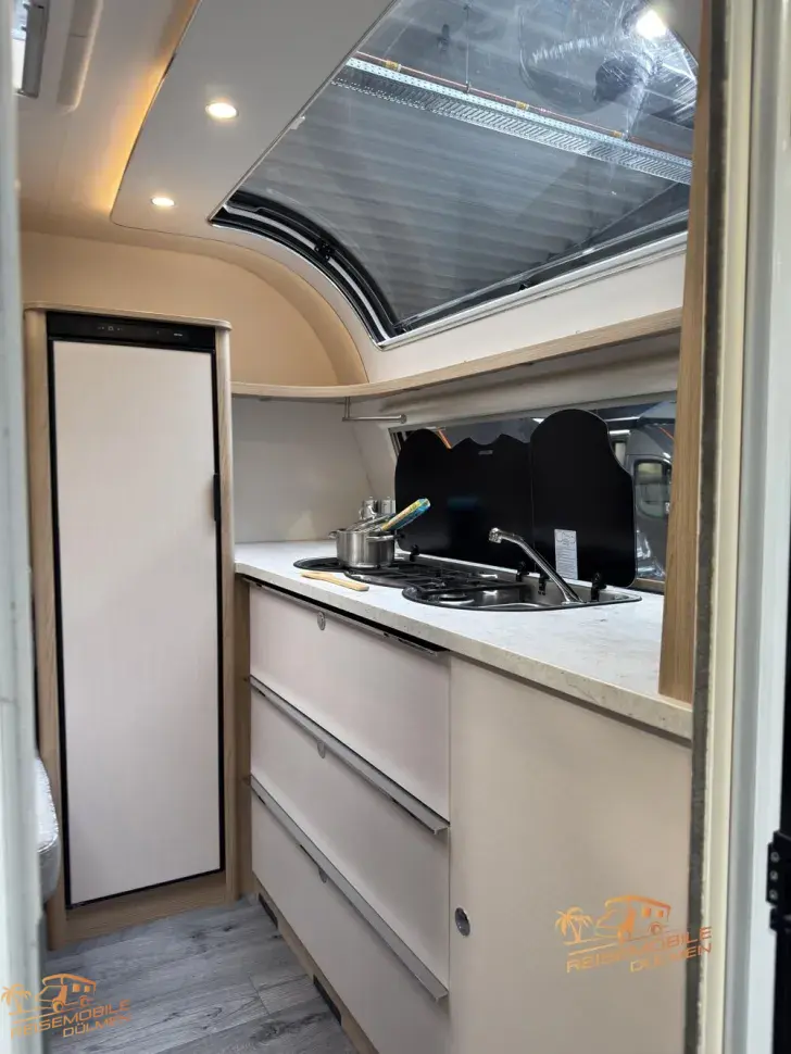 Fahrzeugbild LMC Vivo 580 D Exclusiv Moover Markise #11