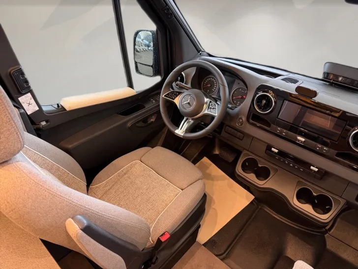 Fahrzeugbild Malibu Genius 641 LE #11